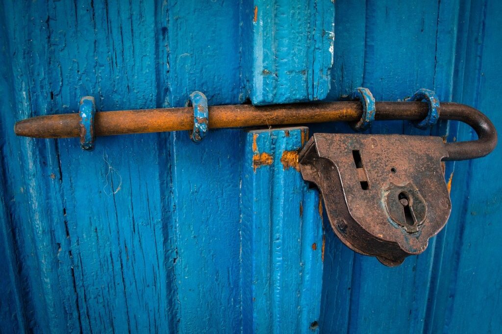 door, blue, rusty